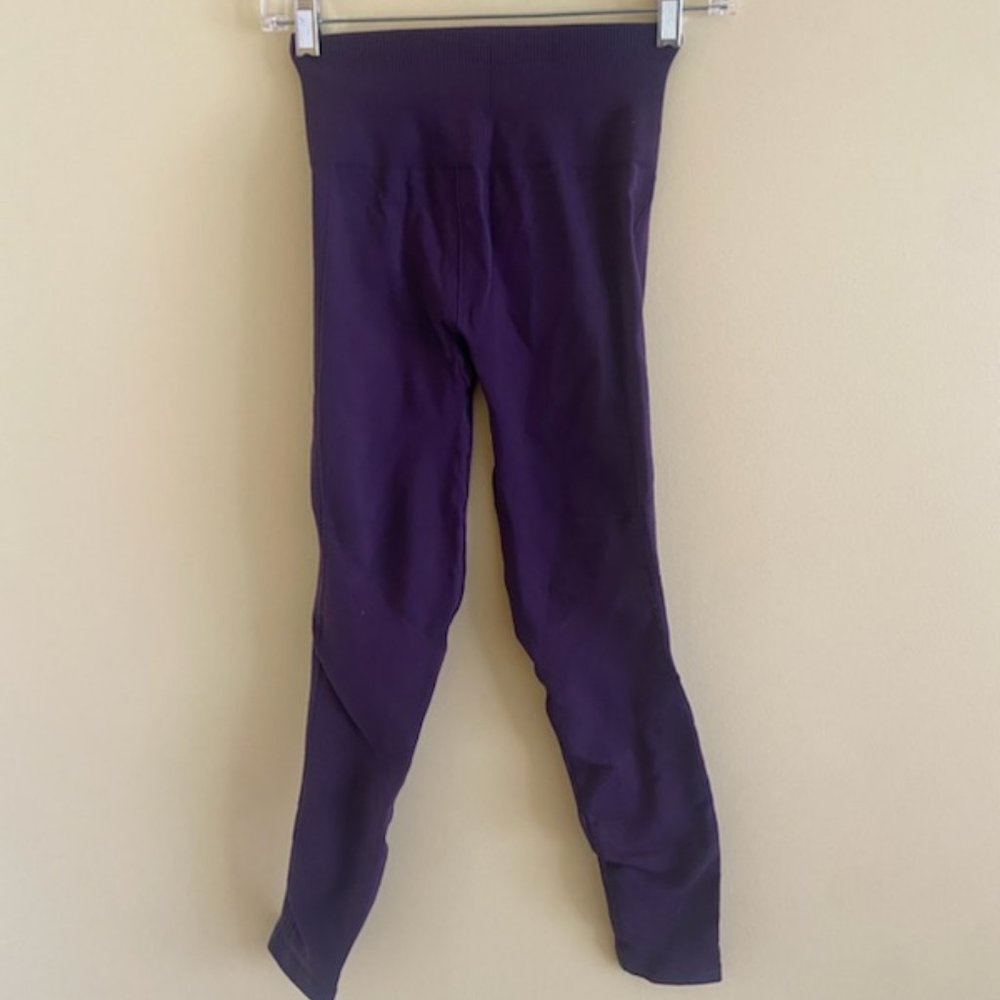 Lululemon Purple/Violet Leggings‎ Size 4